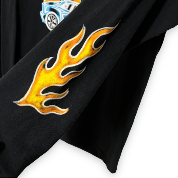 Billie Eilish 2019 Black Neon Car Flames Long Sleeve Tour Tee Shirt Adult Small - Picture 4 of 7